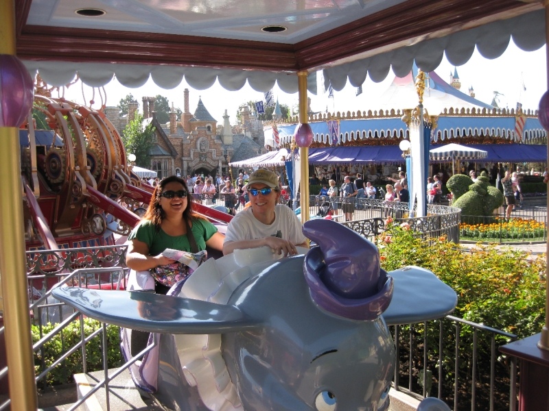 Disneyland 2009 227.JPG - Lisa and Greg in Dumbo